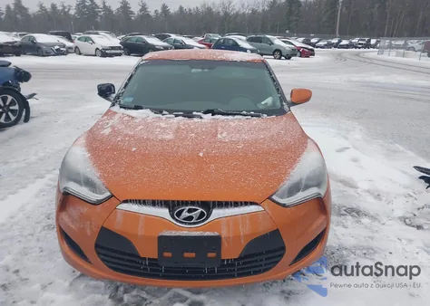 2016 Hyundai Veloster z USA, uszkodzony, nr VIN KMHTC6AD1GU260821